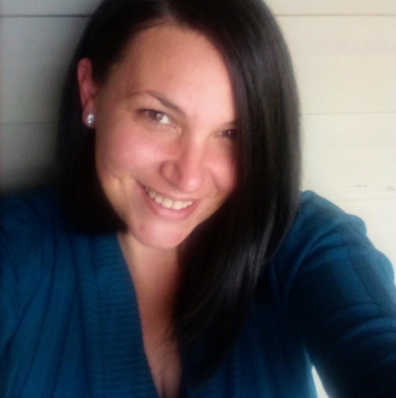 Meet your Posher, Erin! - Picture 9 of 16